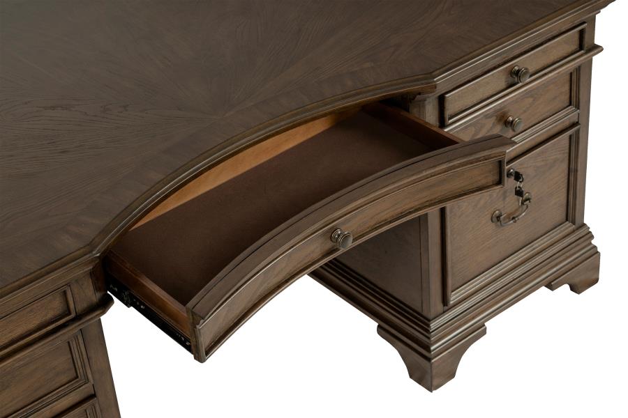 Kennedy Desk 72"