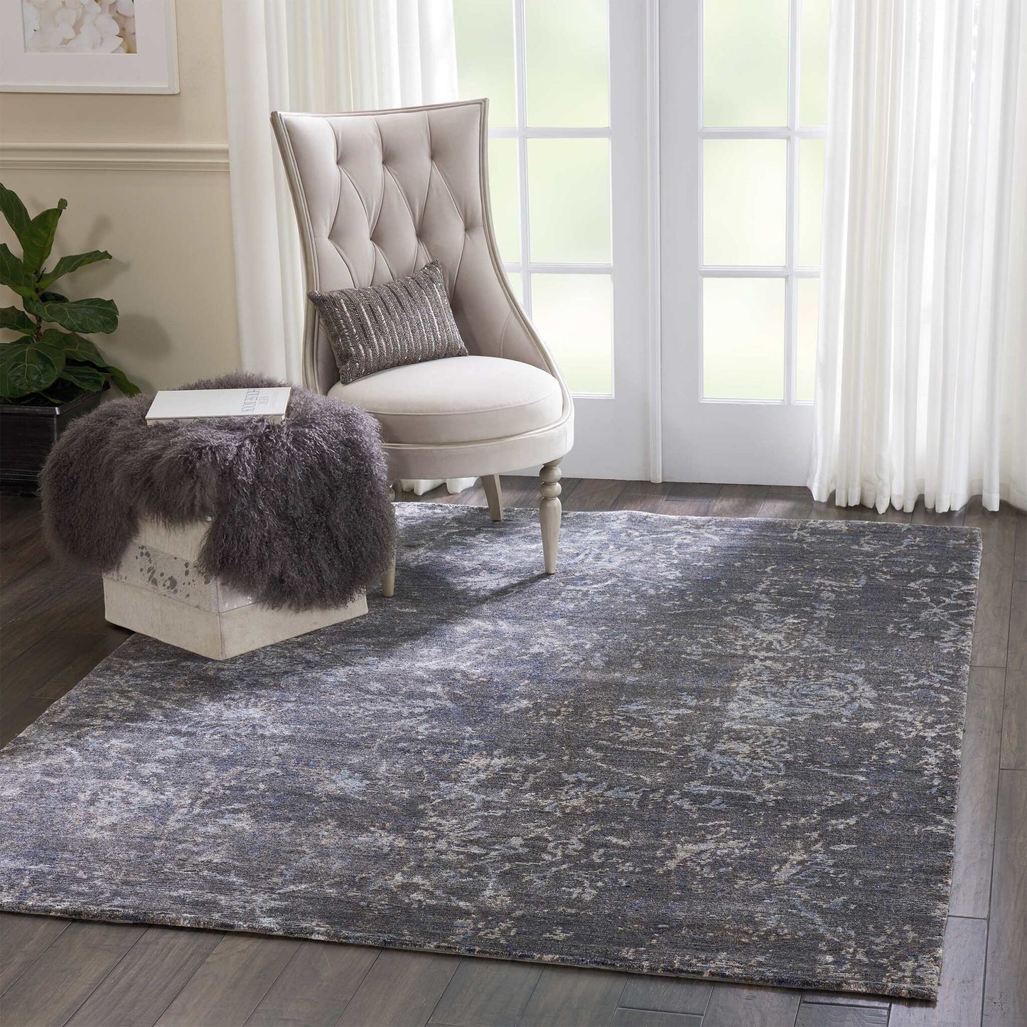 Lucent LCN04 Vintage Inspired Rug