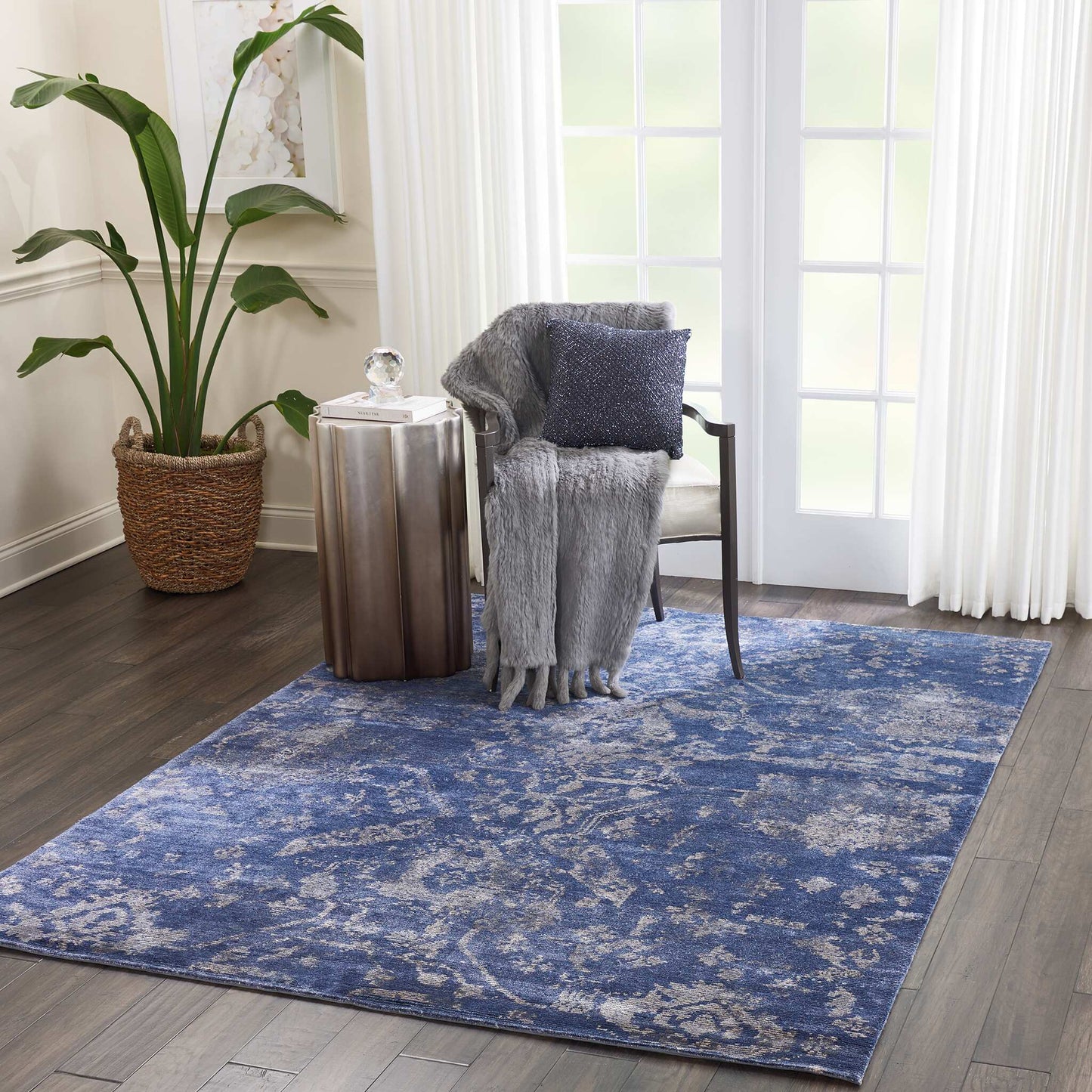 Lucent LCN06 Vintage Inspired Rug