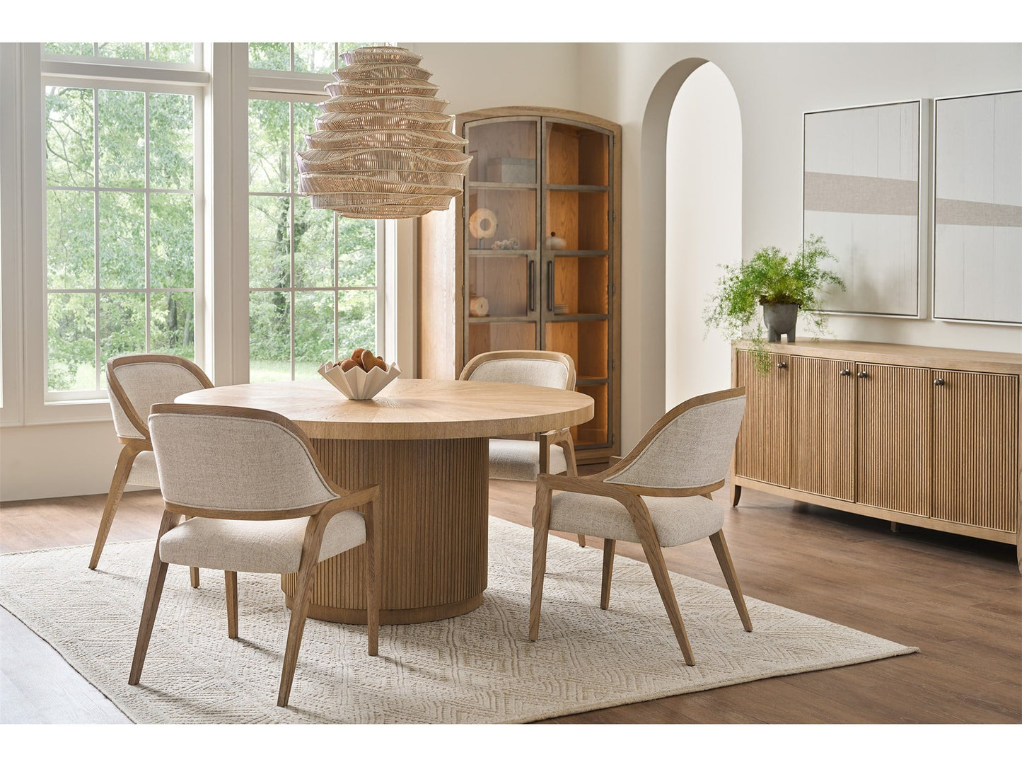 Avaline Carmen Round Table